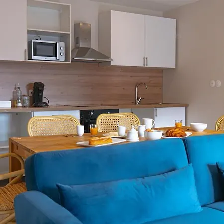 شقة Proche Sanctuaires - Confort Premium - Parking Facile لورد